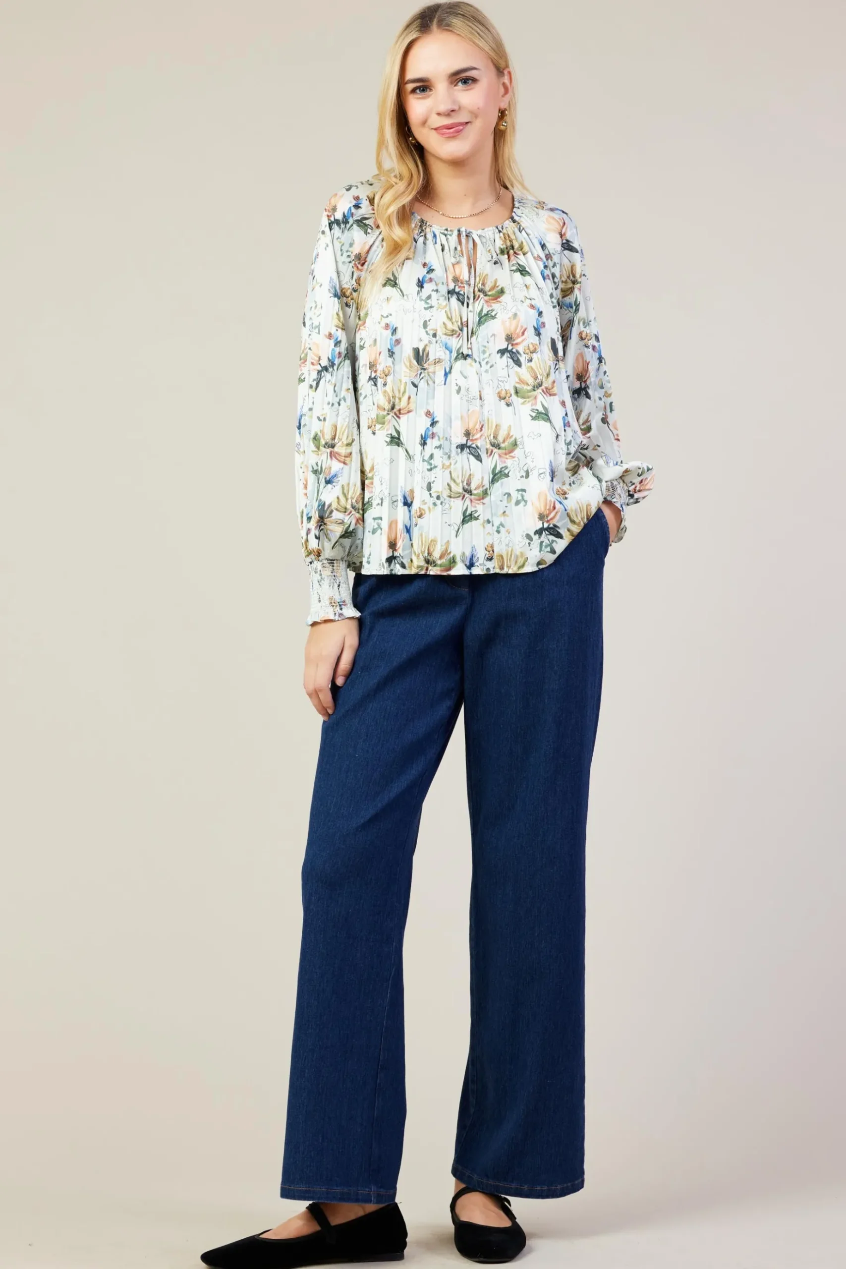 Amani Floral Print Pleated Blouse*SKIES ARE BLUE