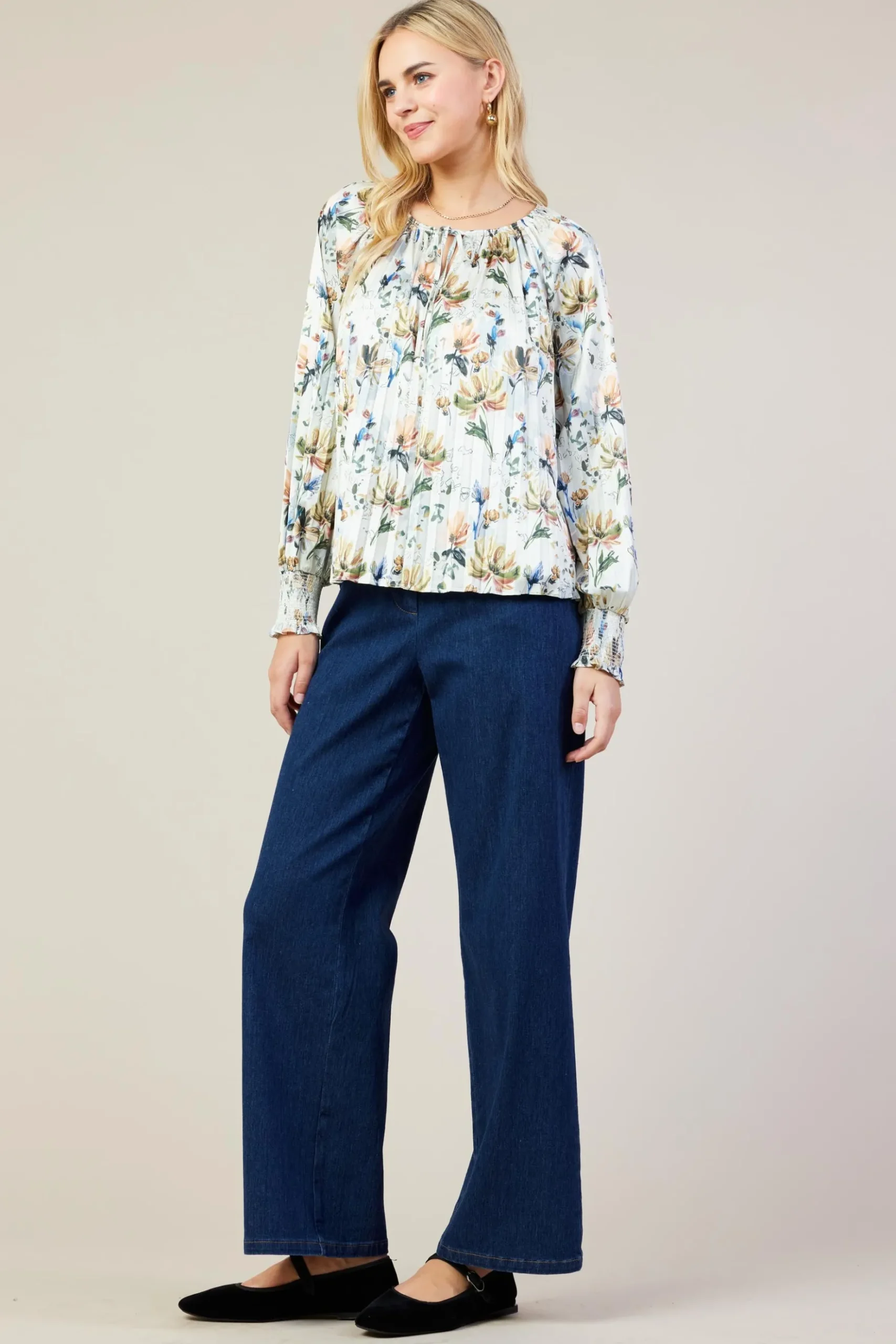 Amani Floral Print Pleated Blouse*SKIES ARE BLUE