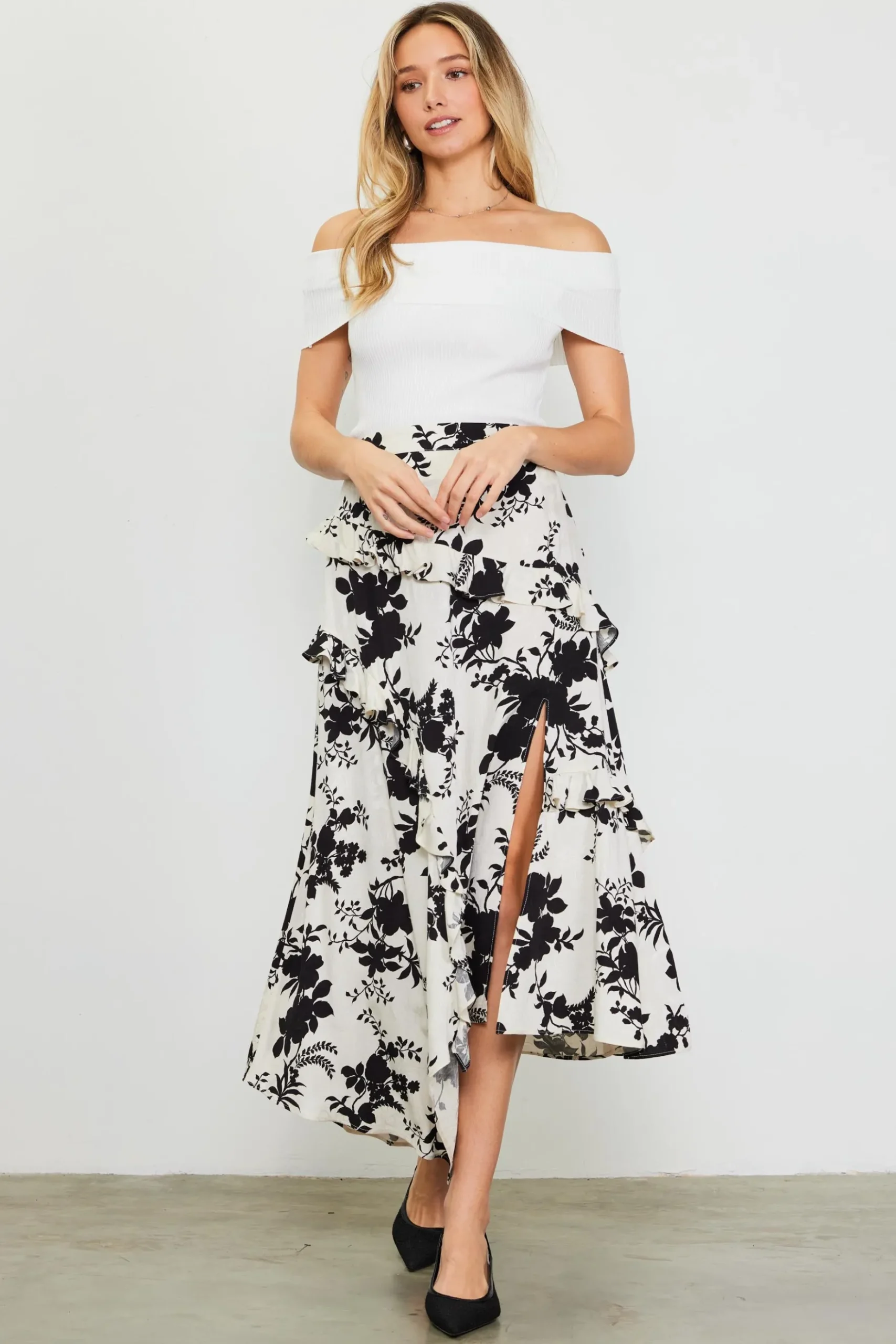 Amaya Jacquard Ruffle Asymmetrical Skirt*SKIES ARE BLUE Outlet
