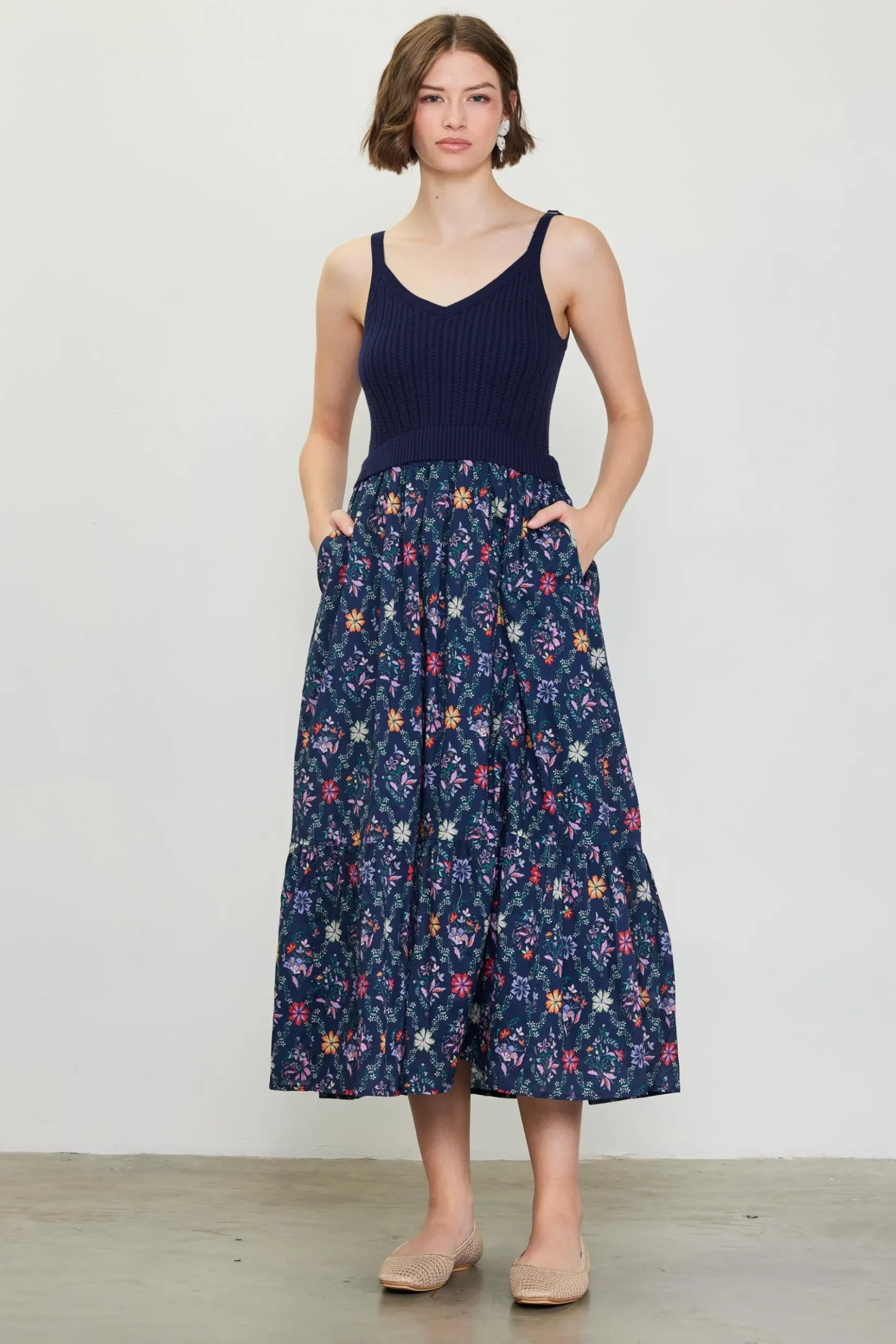 Amelia Floral Print Midi Dress*SKIES ARE BLUE Sale
