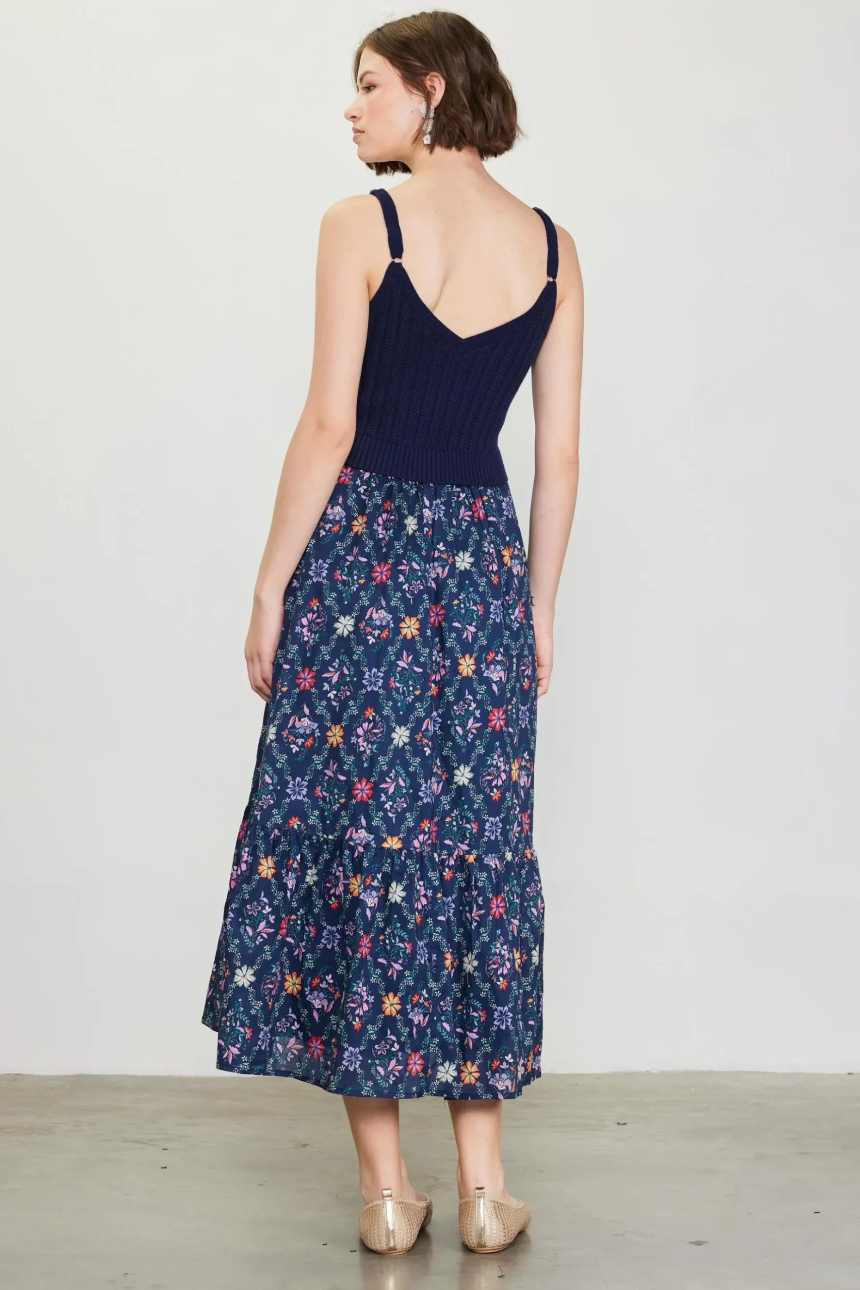 Amelia Floral Print Midi Dress*SKIES ARE BLUE Sale