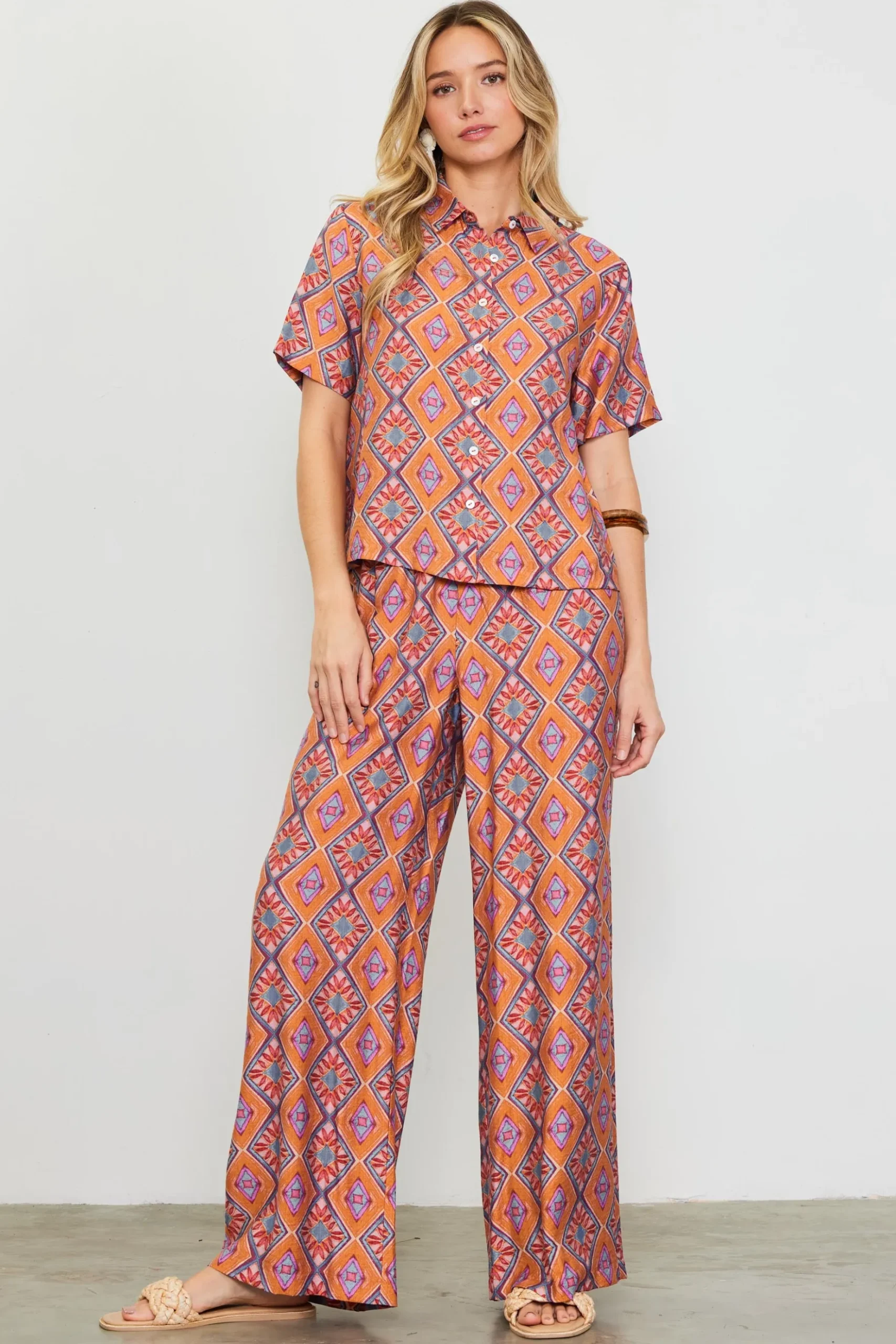 Aspen Print Short Sleeve Blouse*SKIES ARE BLUE