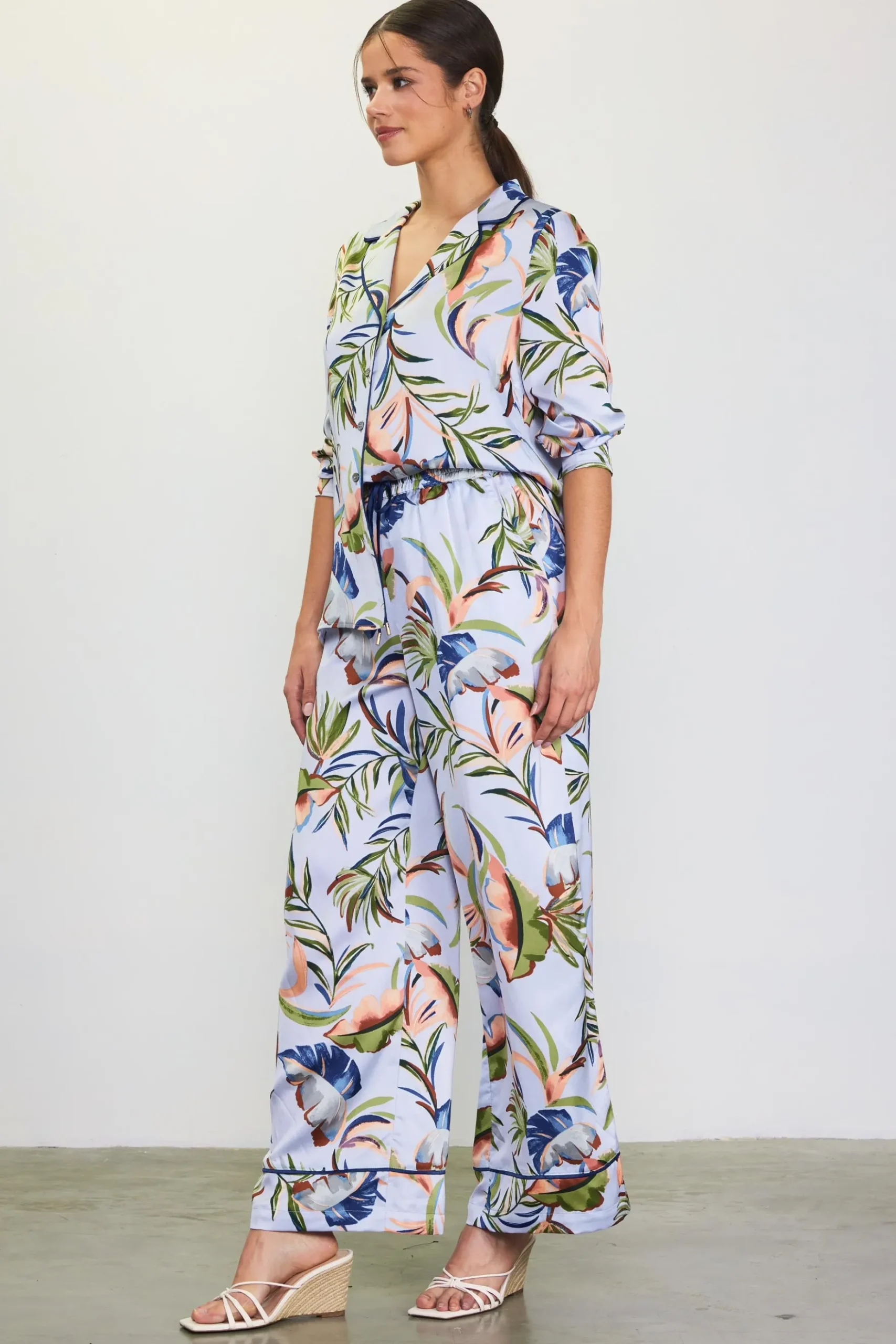 Bianca Floral Print Elastic Waistband Pants*SKIES ARE BLUE Sale