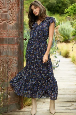 Blake Print Tiered Maxi Dress*SKIES ARE BLUE Best