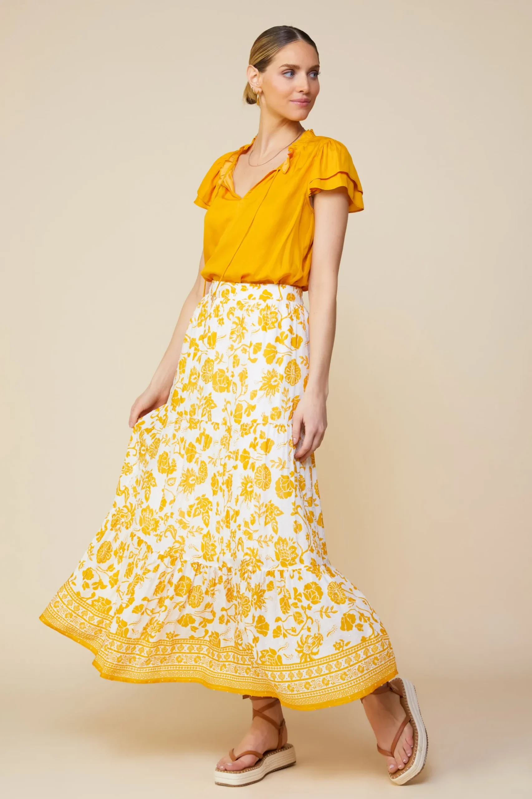 Border Print Maxi Skirt*SKIES ARE BLUE Outlet