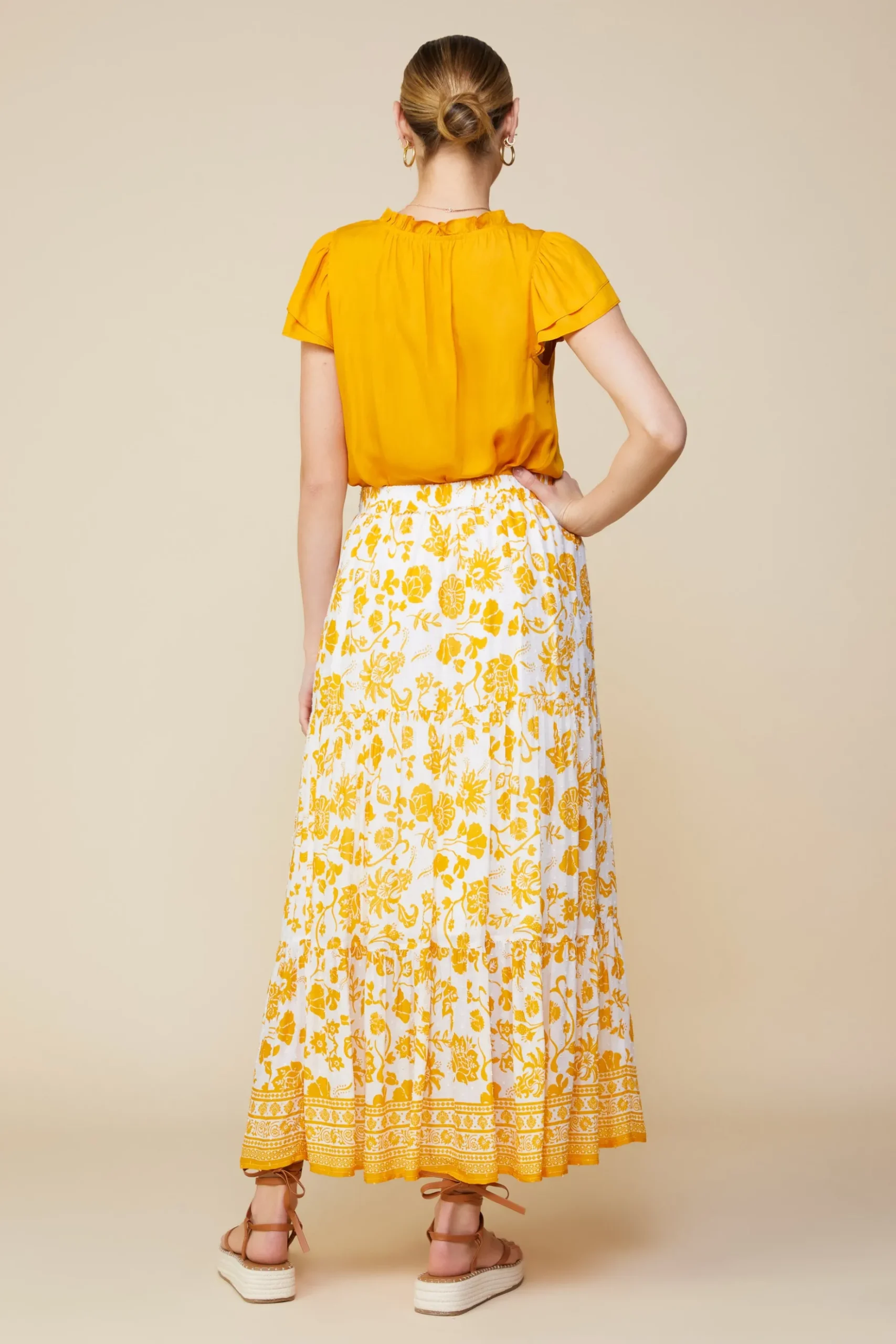 Border Print Maxi Skirt*SKIES ARE BLUE Outlet