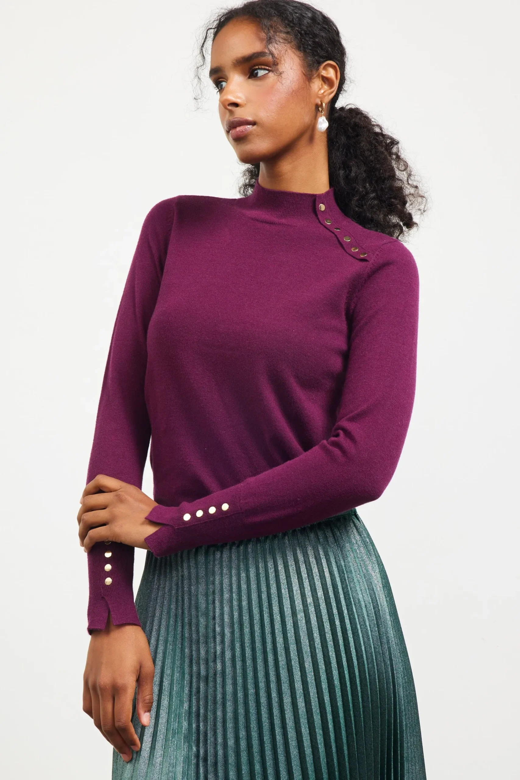 Button Detail Mock Neck Sweater*SKIES ARE BLUE Outlet
