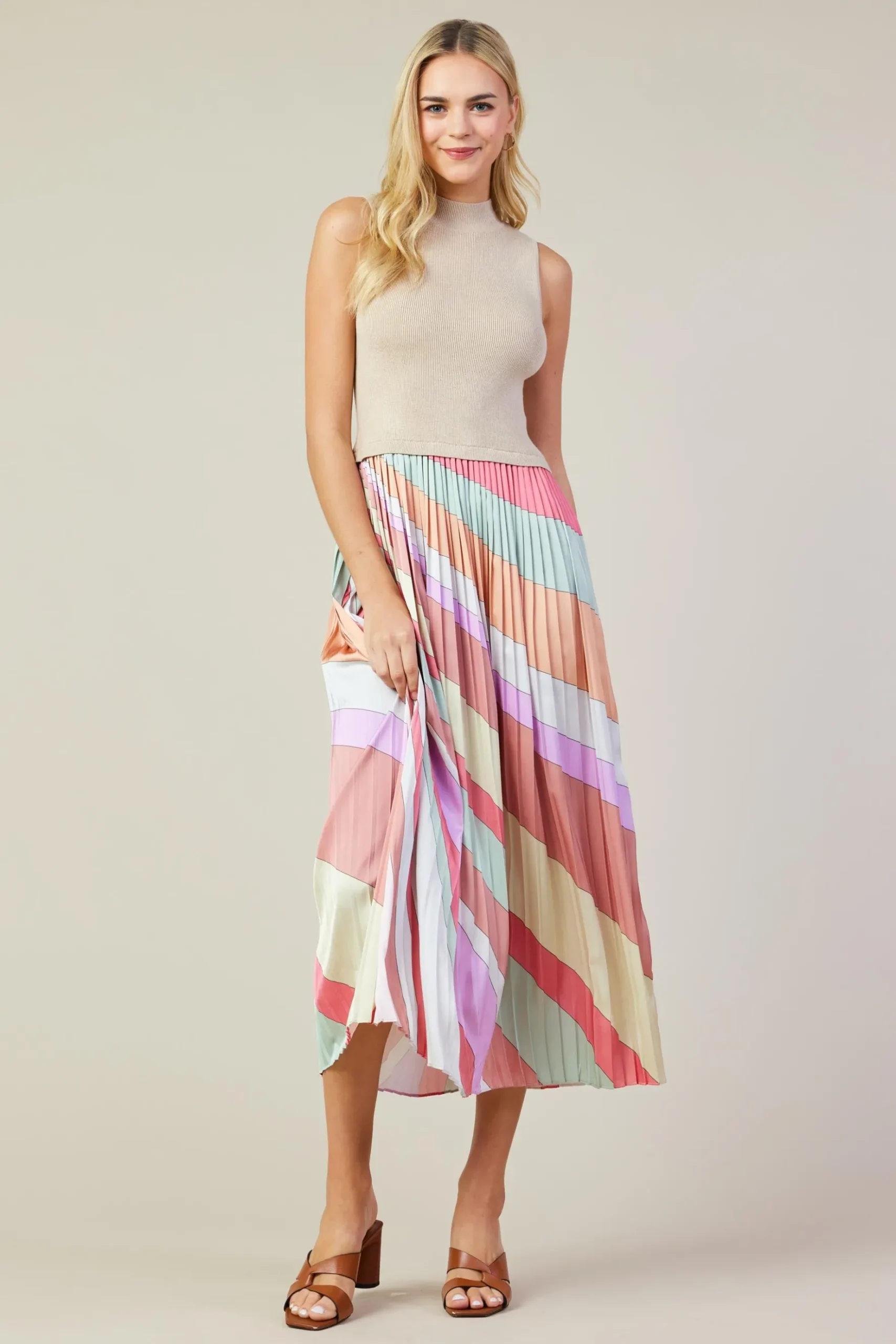Carmine Print Mixed Media Pleated Midi Dress*SKIES ARE BLUE Online