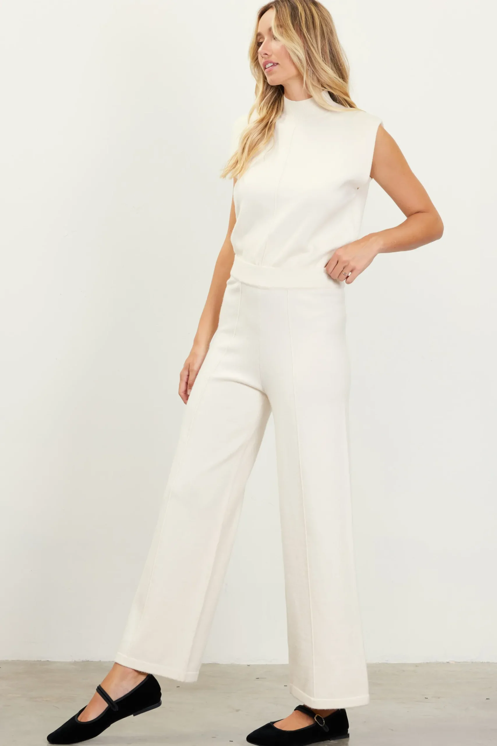 Cropped Knit Pants*SKIES ARE BLUE Sale
