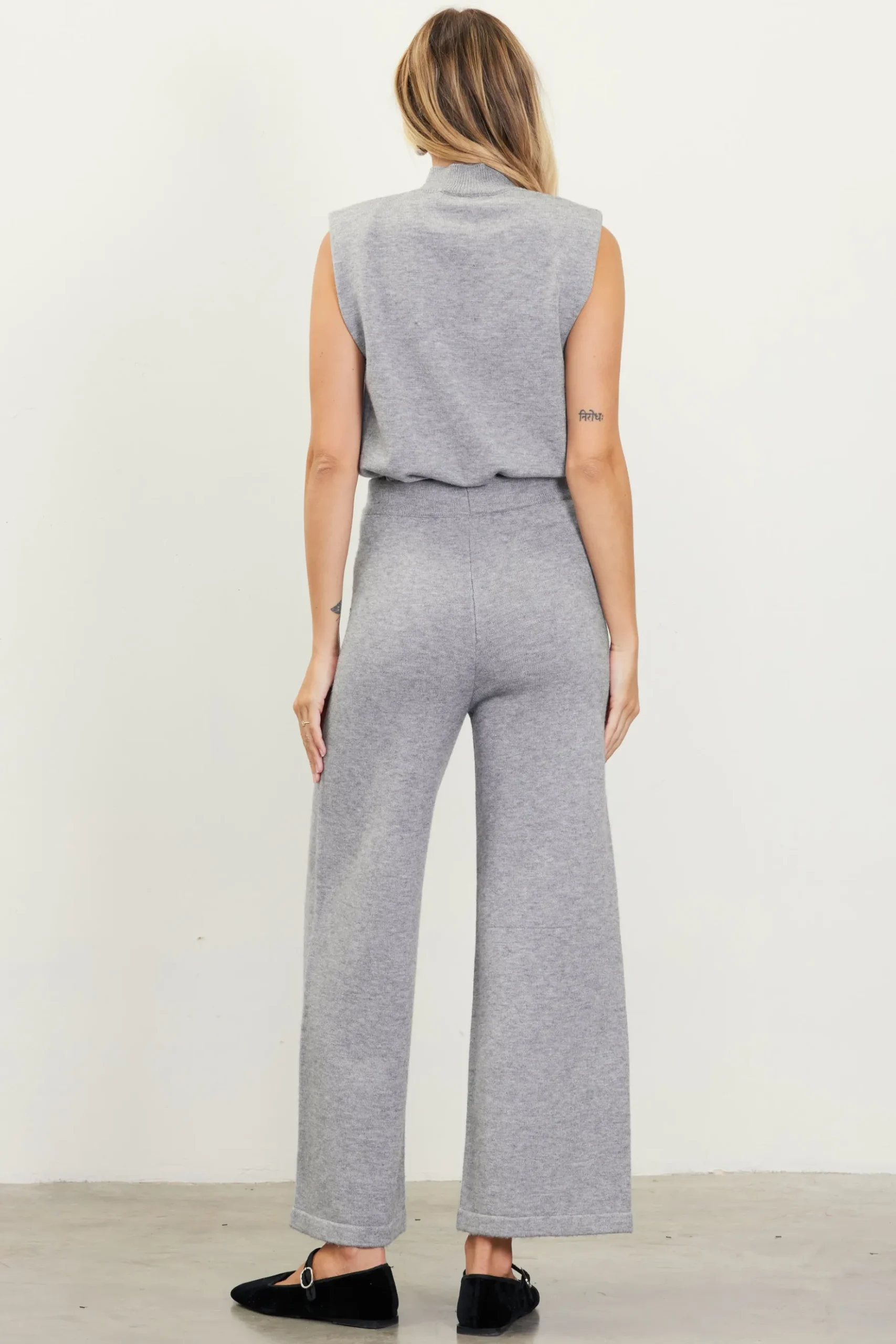 Cropped Knit Pants*SKIES ARE BLUE Sale