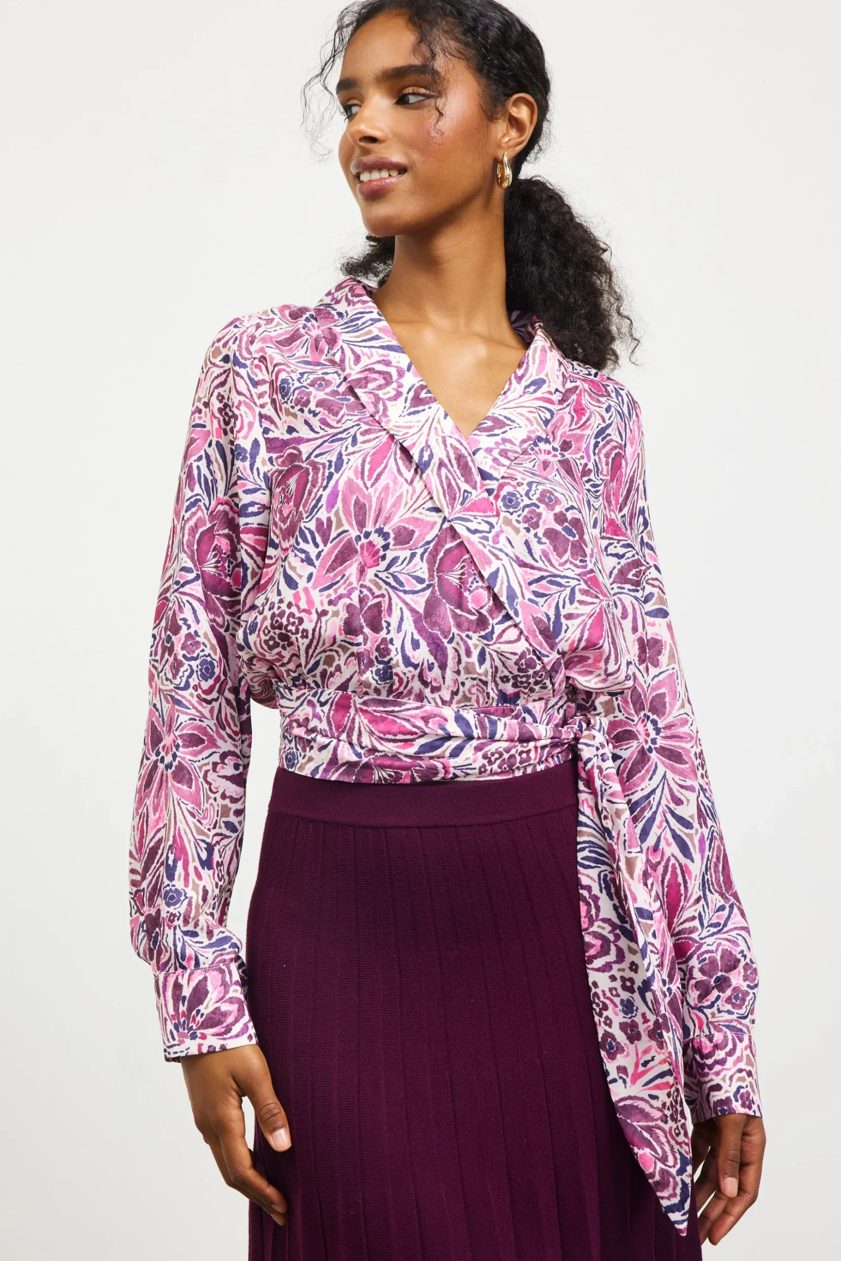 Floral Print Waist Self Tie Top*SKIES ARE BLUE Outlet