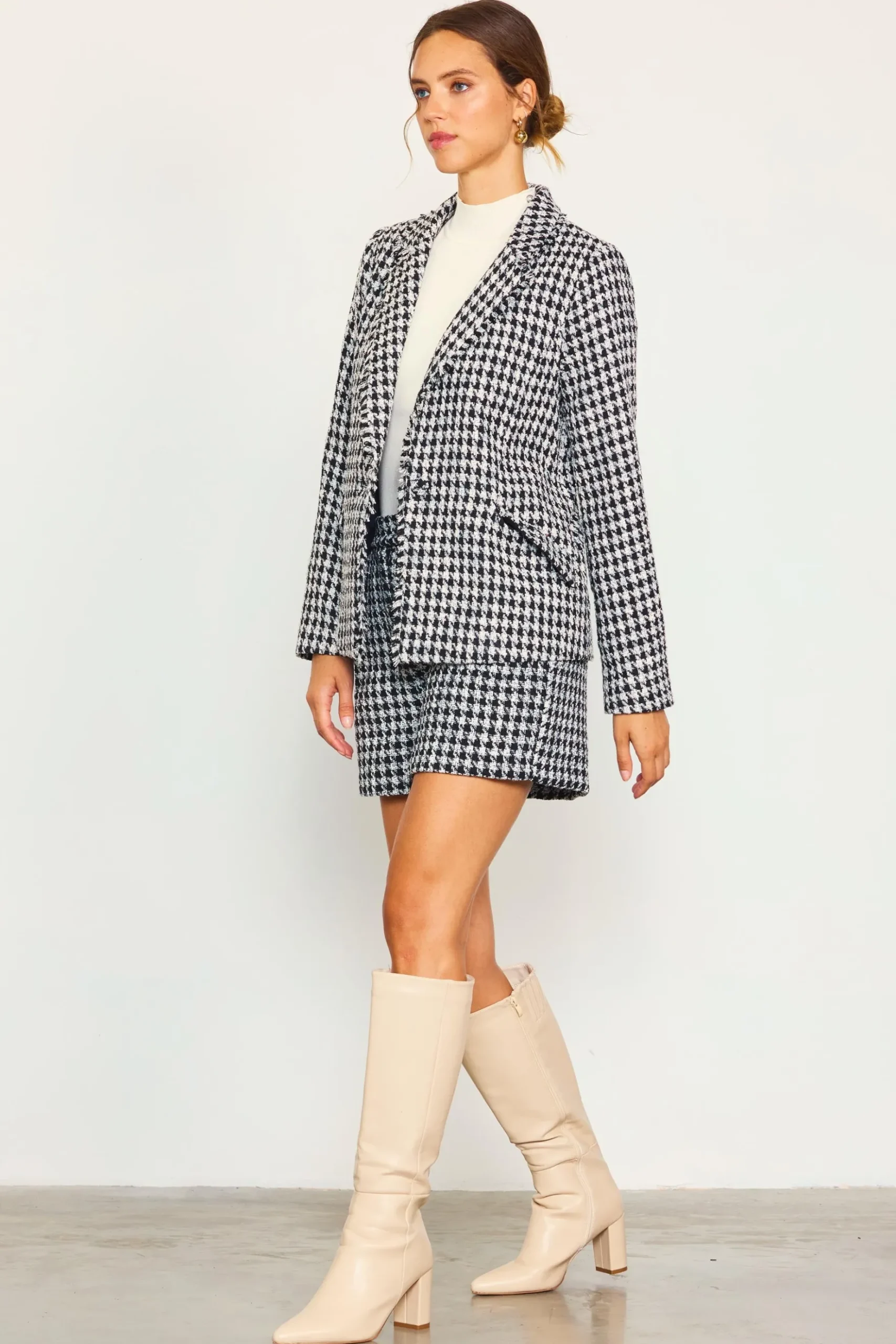 Fringed Houndstooth Blazer*SKIES ARE BLUE Sale