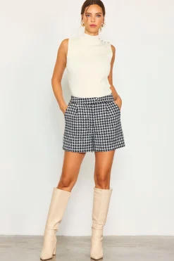 Fringed Houndstooth Shorts*SKIES ARE BLUE Online