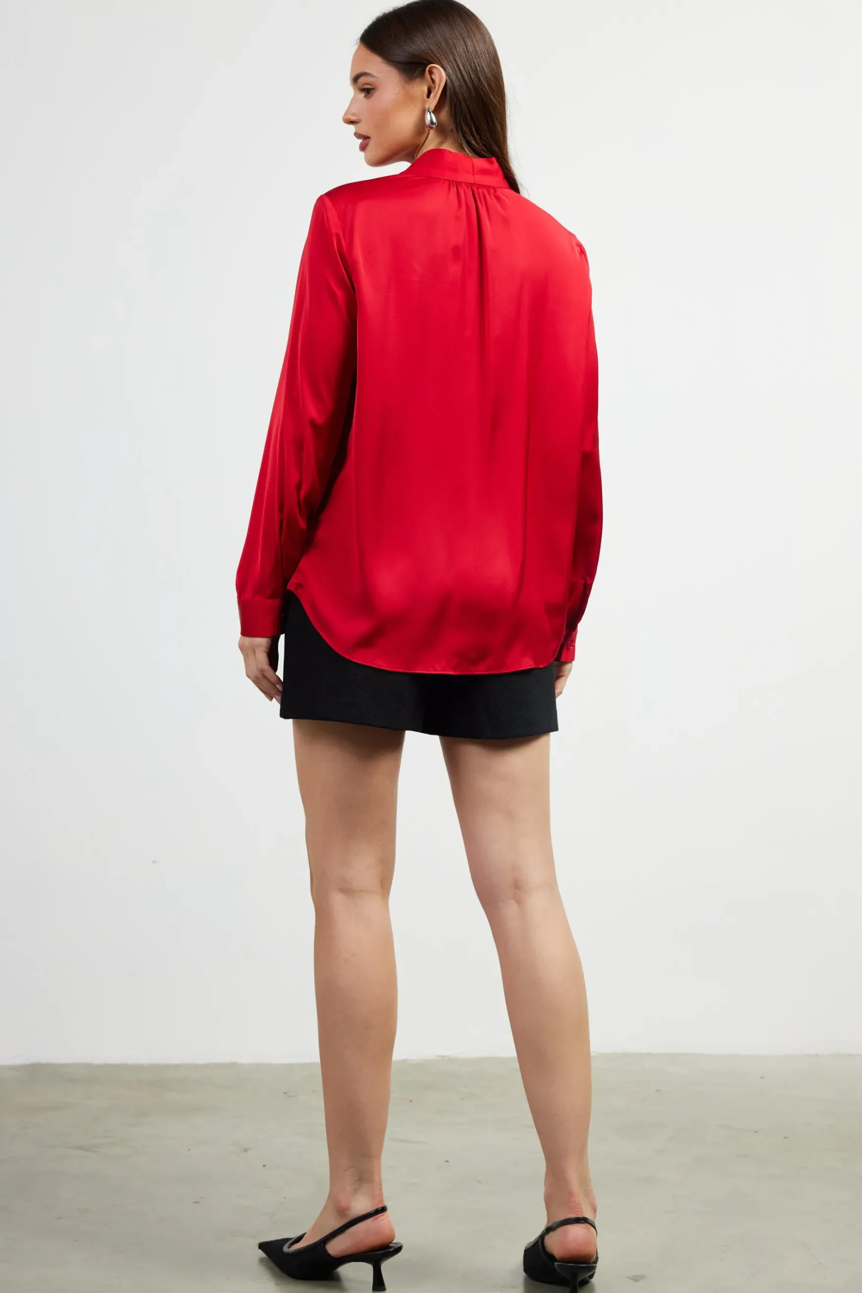 High-Rise Pleated Knit Shorts*SKIES ARE BLUE New