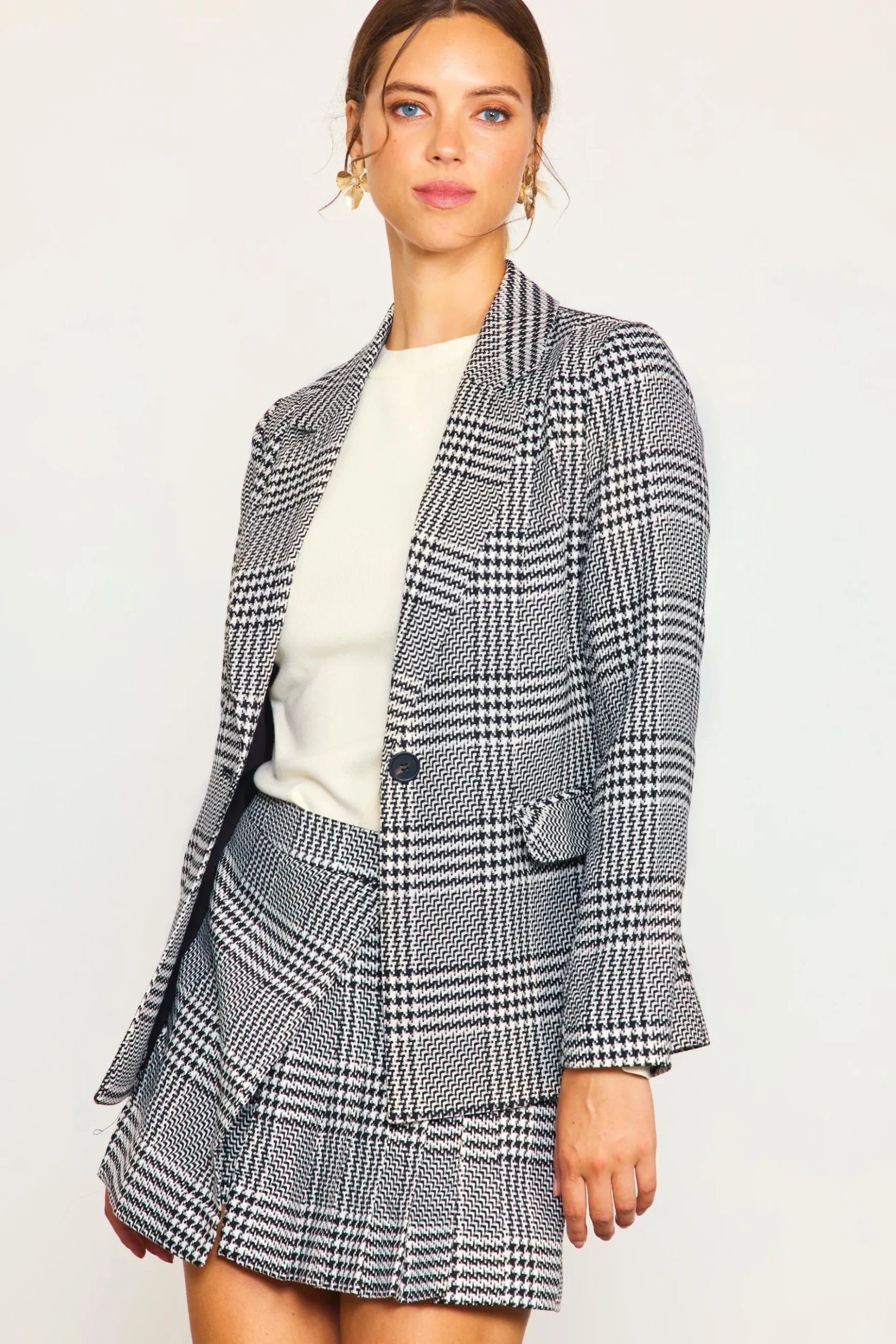 Houndstooth Tailored Blazer*SKIES ARE BLUE Hot