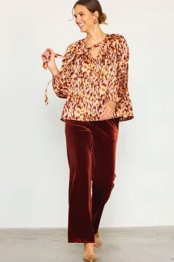 Leopard Print Longsleeve Blouse*SKIES ARE BLUE