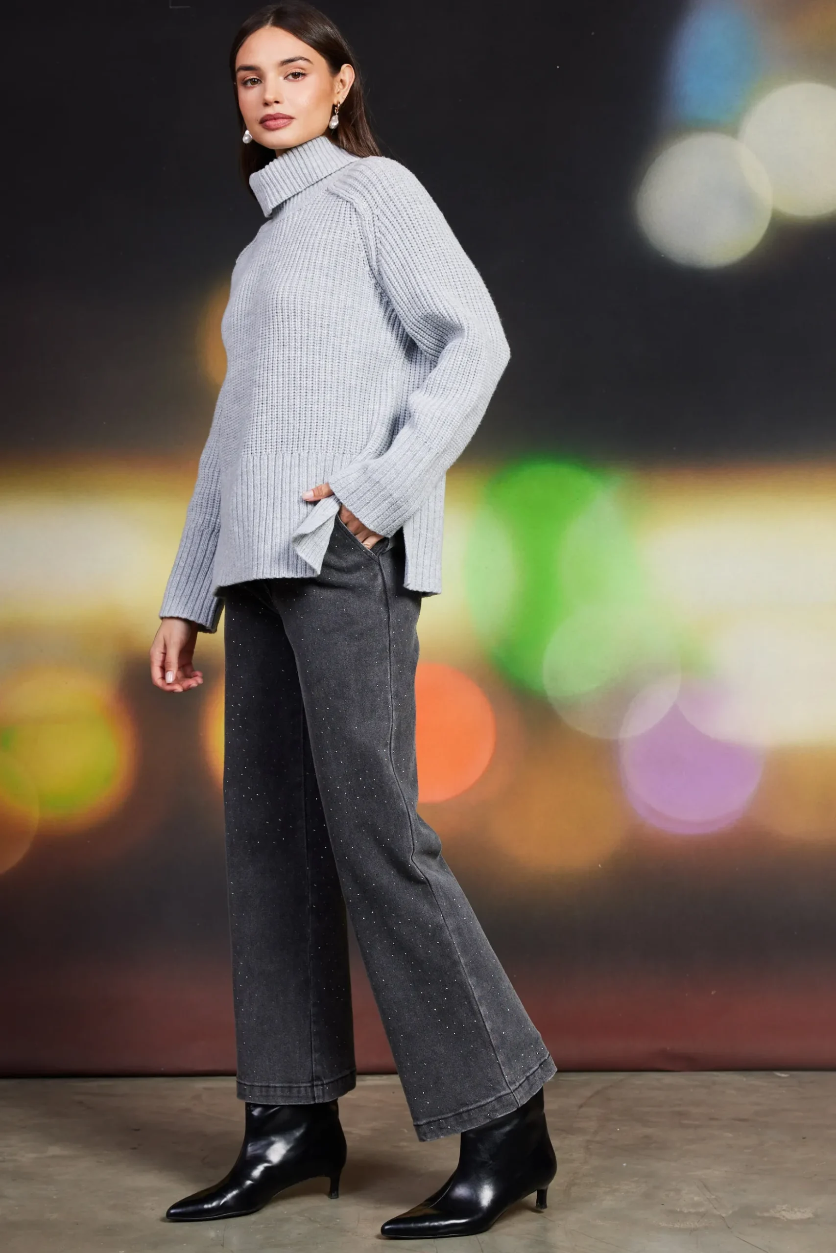 Lydia Rhinestone Denim Pants*SKIES ARE BLUE