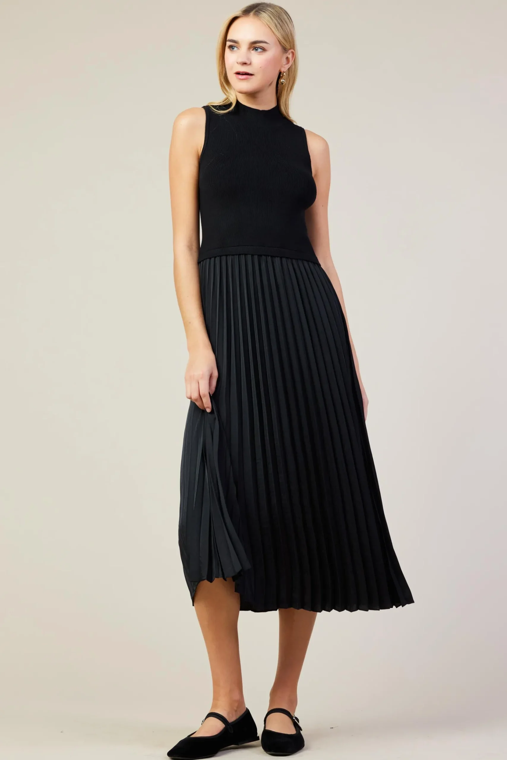 Mixed Media Pleated Midi Dress*SKIES ARE BLUE New