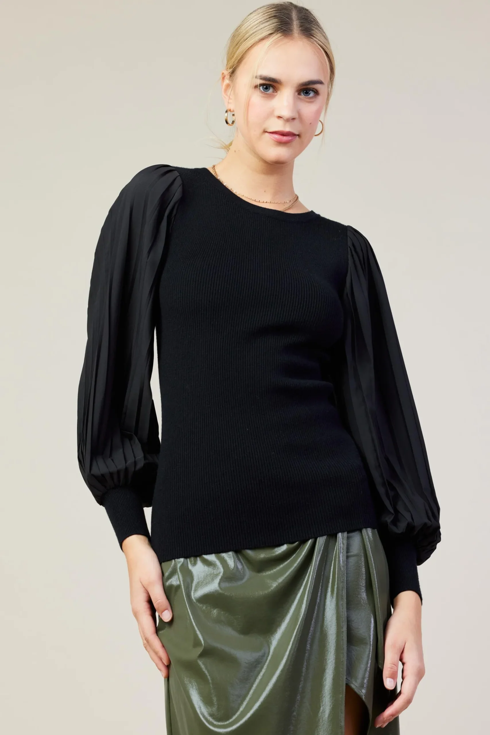 Mixed Media Pleated Sleeve Top*SKIES ARE BLUE Outlet