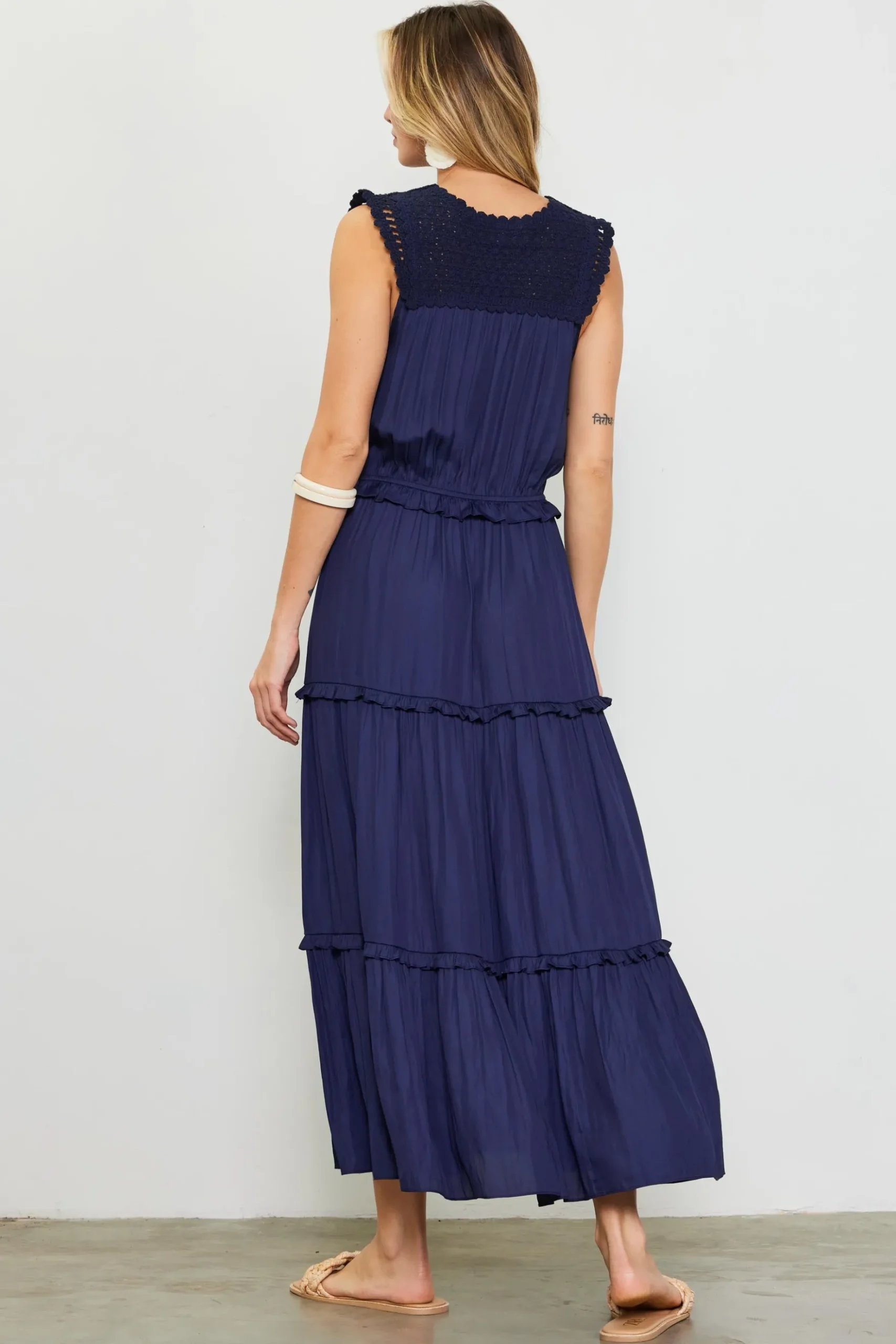 Mixed Media Ruffled Tiered Midi Dress*SKIES ARE BLUE Online
