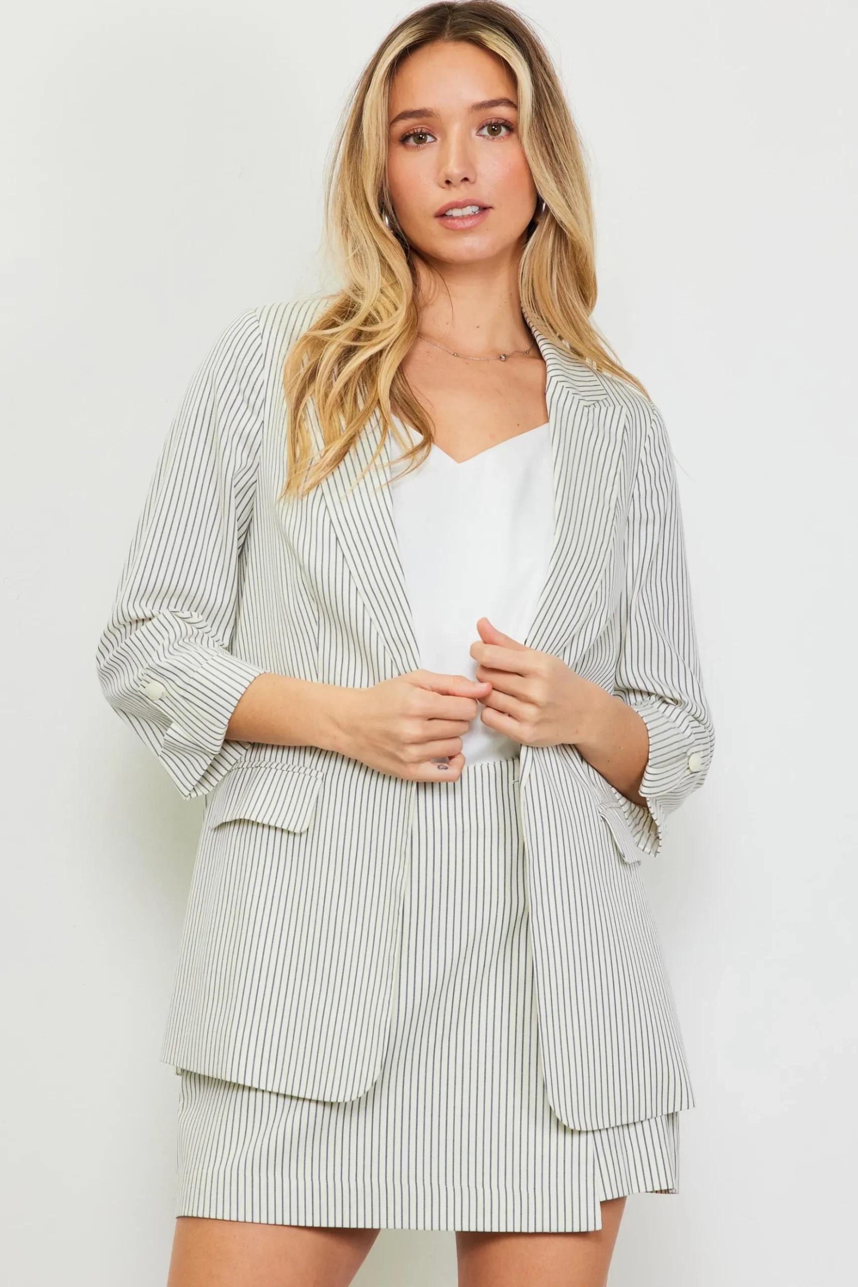 Pinstriped Rolled Sleeve Blazer*SKIES ARE BLUE New