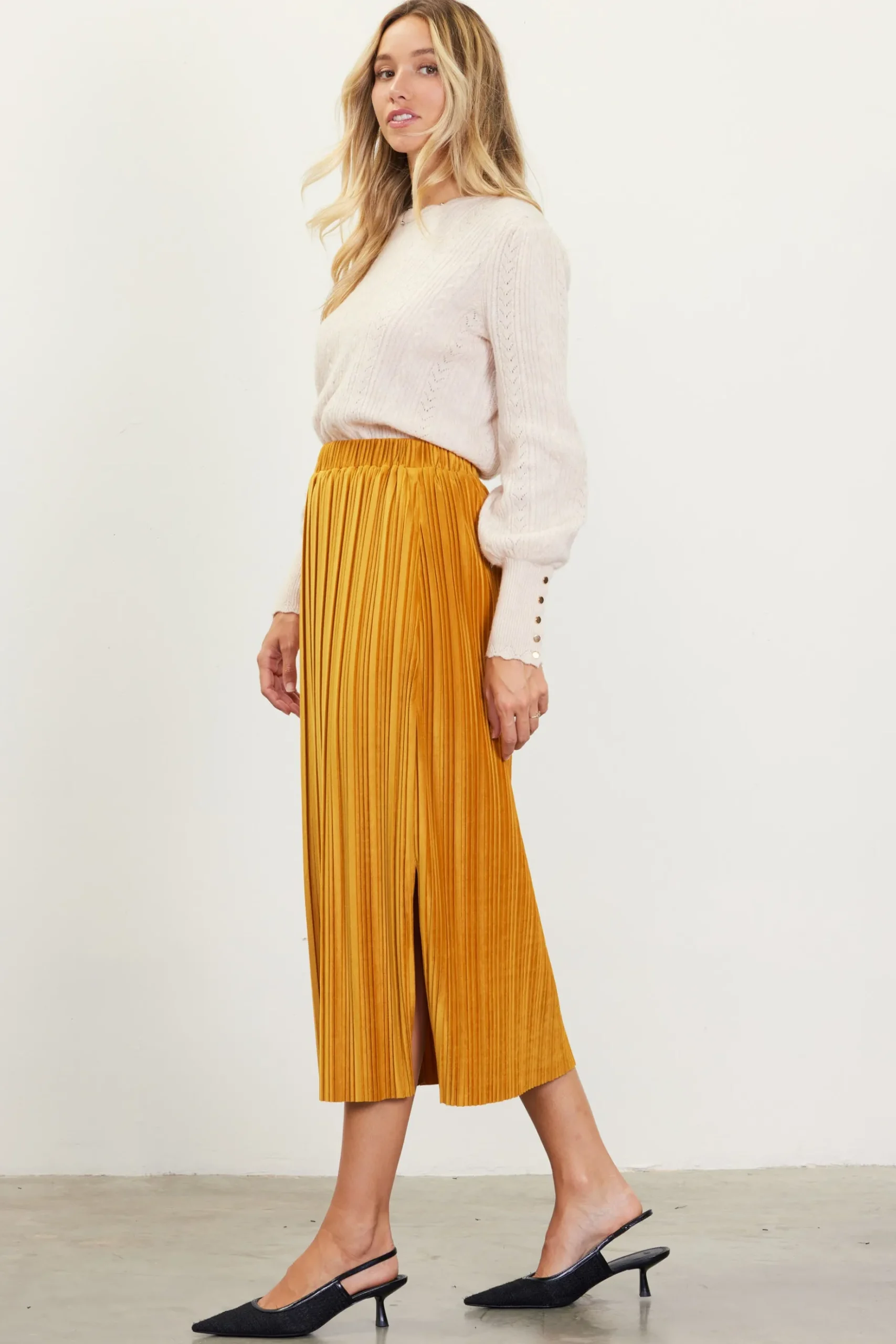 Pleated Velvet Midi Skirt*SKIES ARE BLUE New