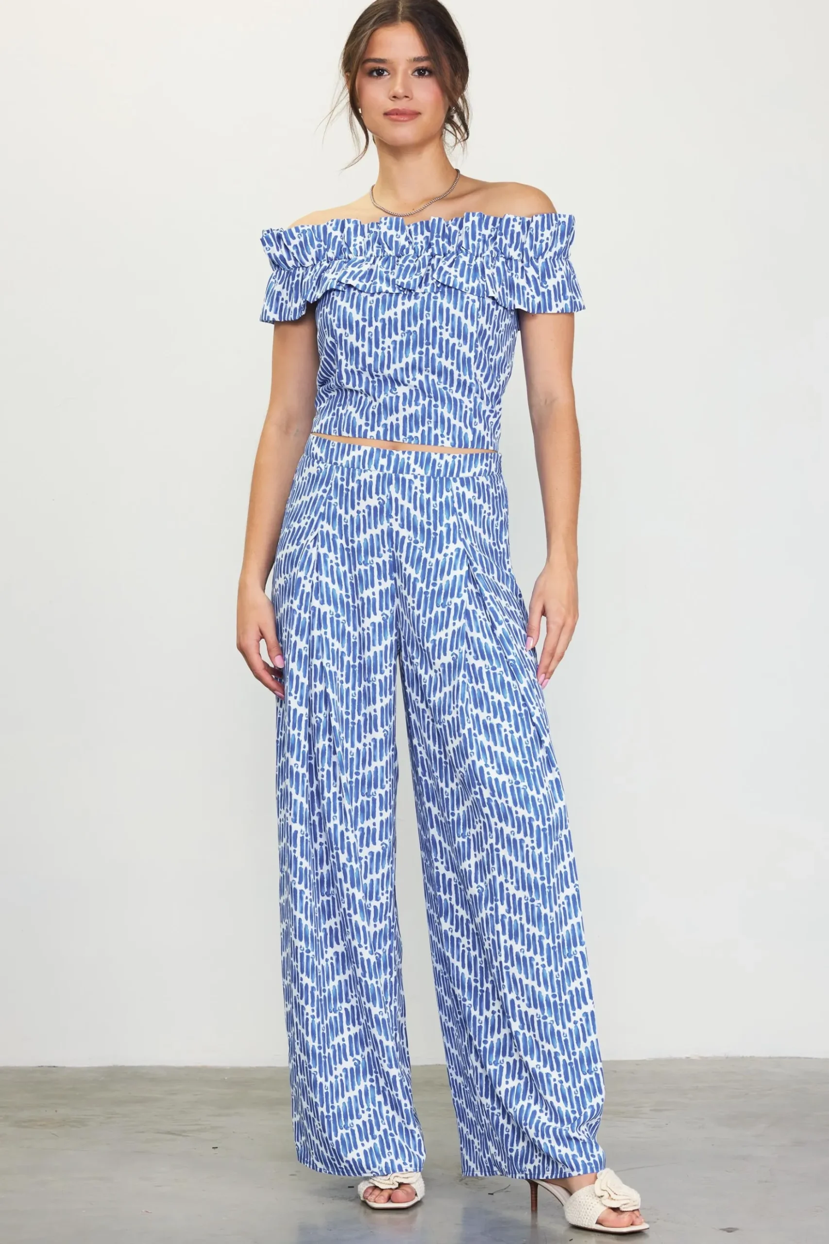 Printed Wide-Leg Pants*SKIES ARE BLUE