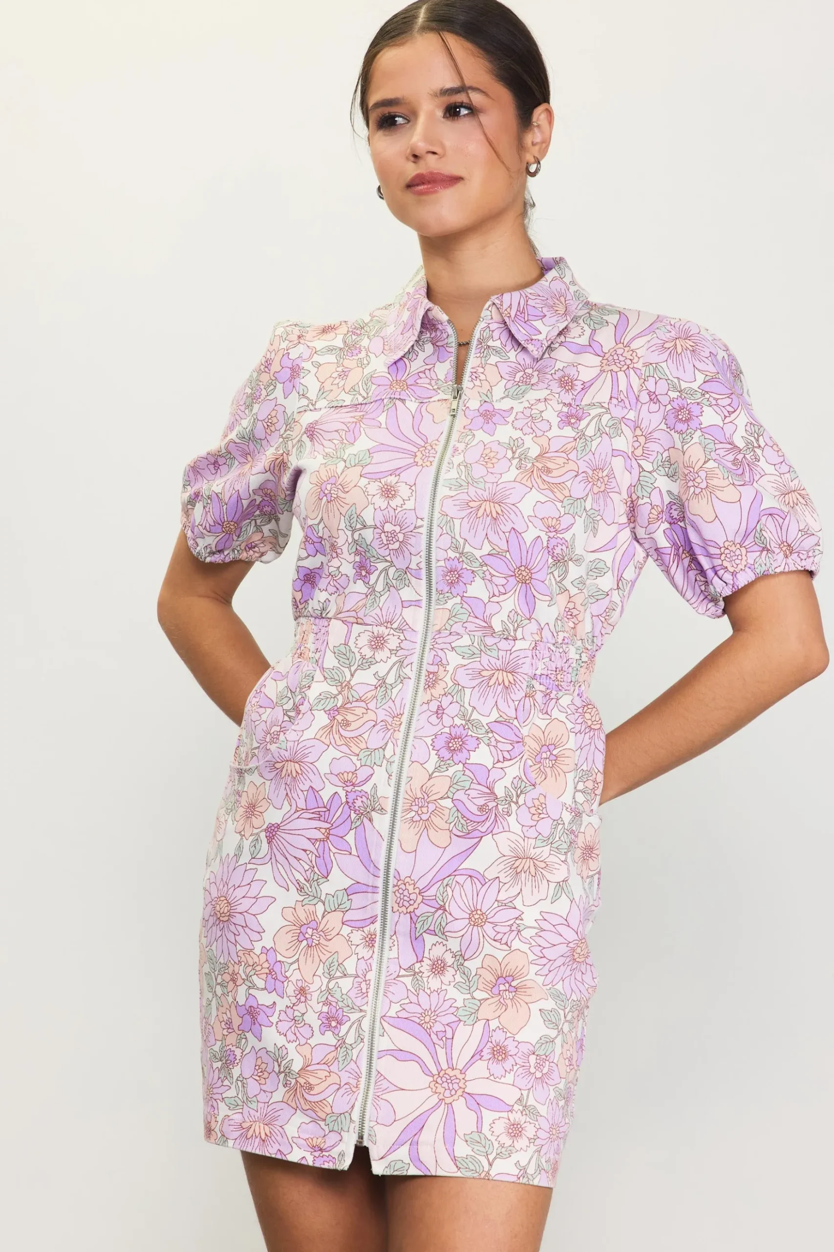 Retro Collared Mini Dress*SKIES ARE BLUE Hot