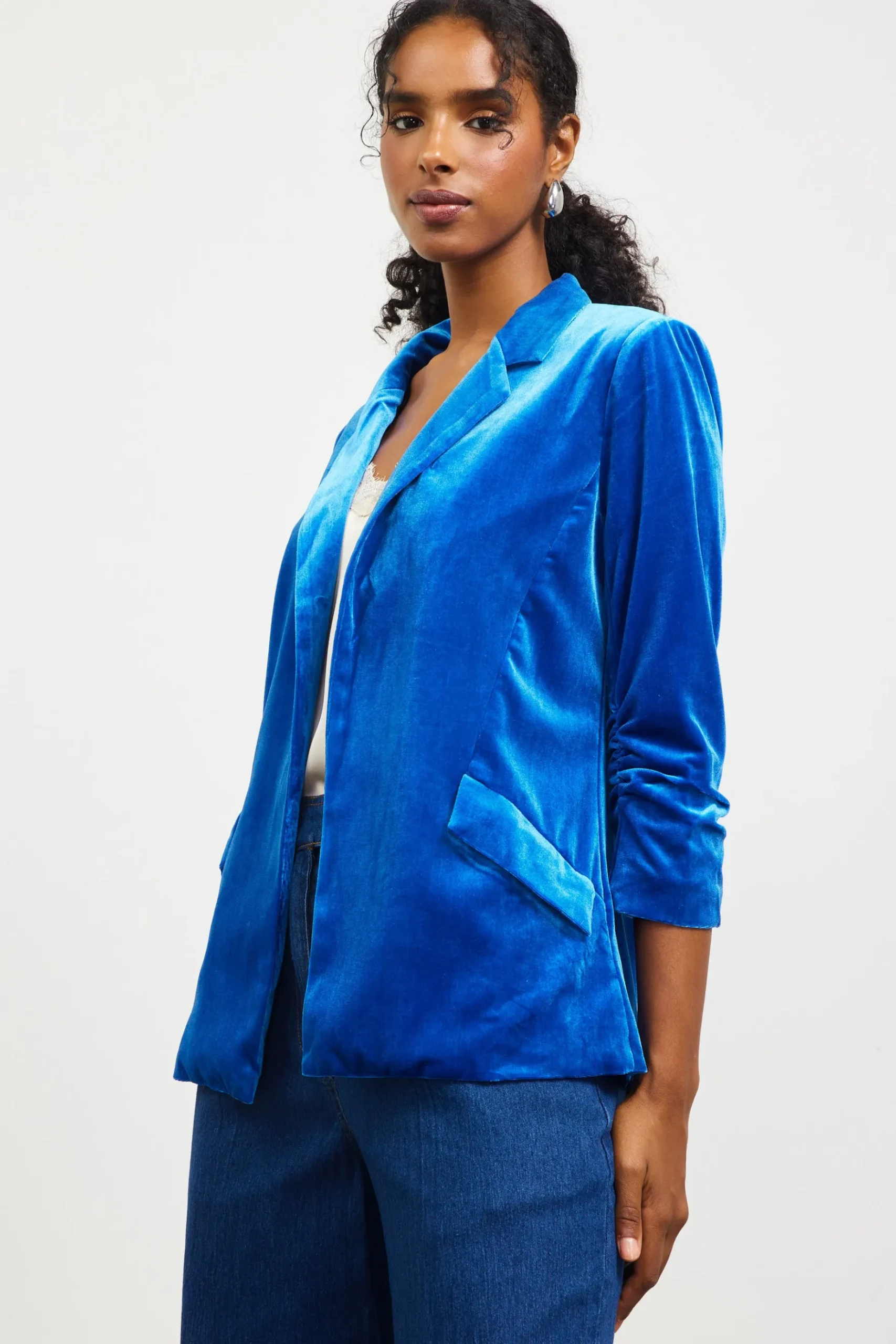 Ruched Velvet Blazer*SKIES ARE BLUE New