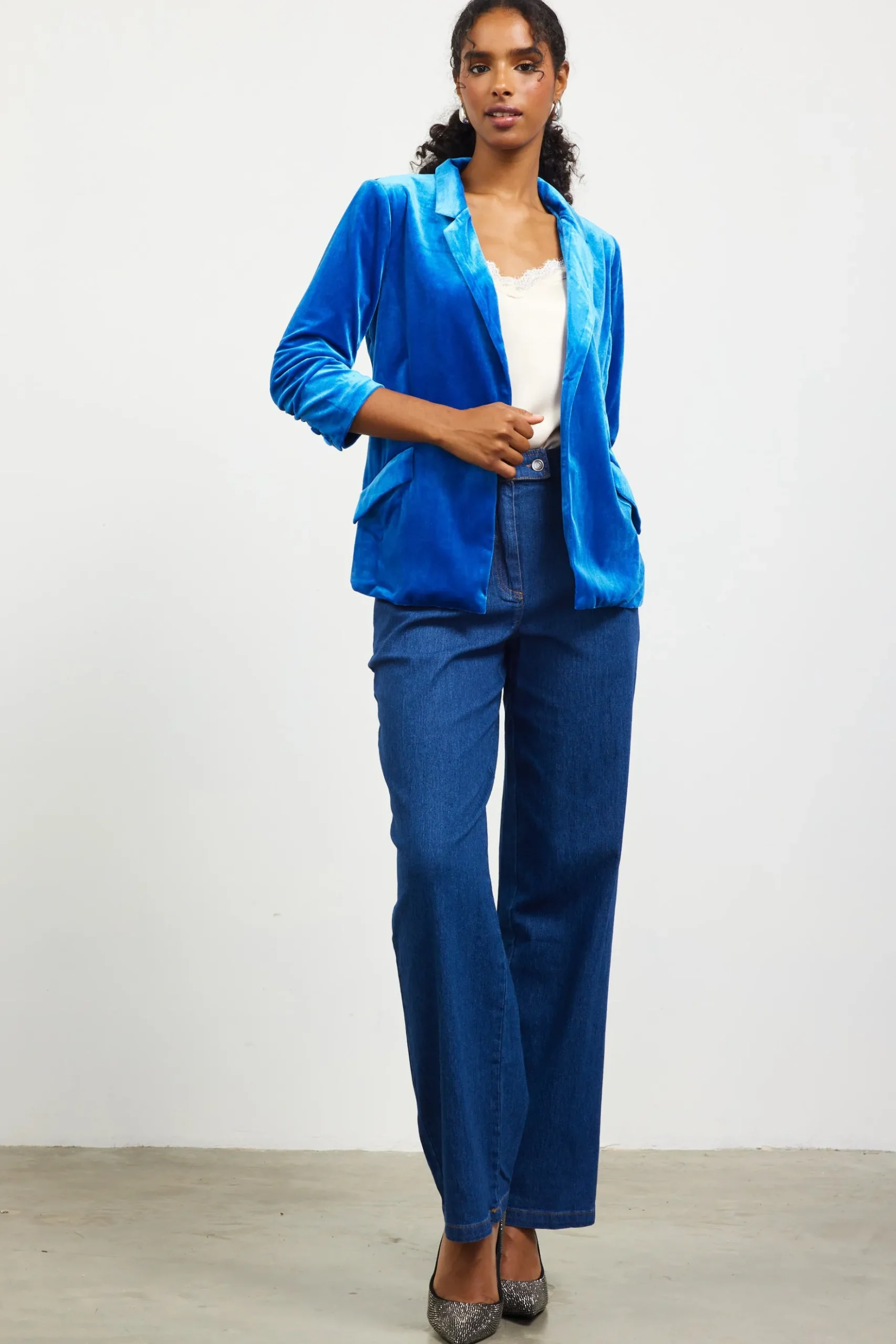 Ruched Velvet Blazer*SKIES ARE BLUE New