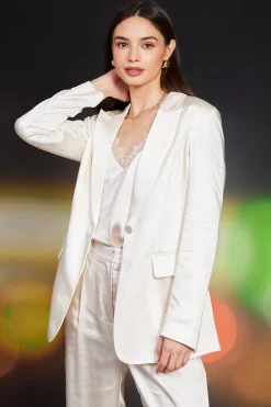 Satin Tailored Blazer*SKIES ARE BLUE Best