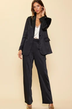 Satin Tailored Blazer*SKIES ARE BLUE