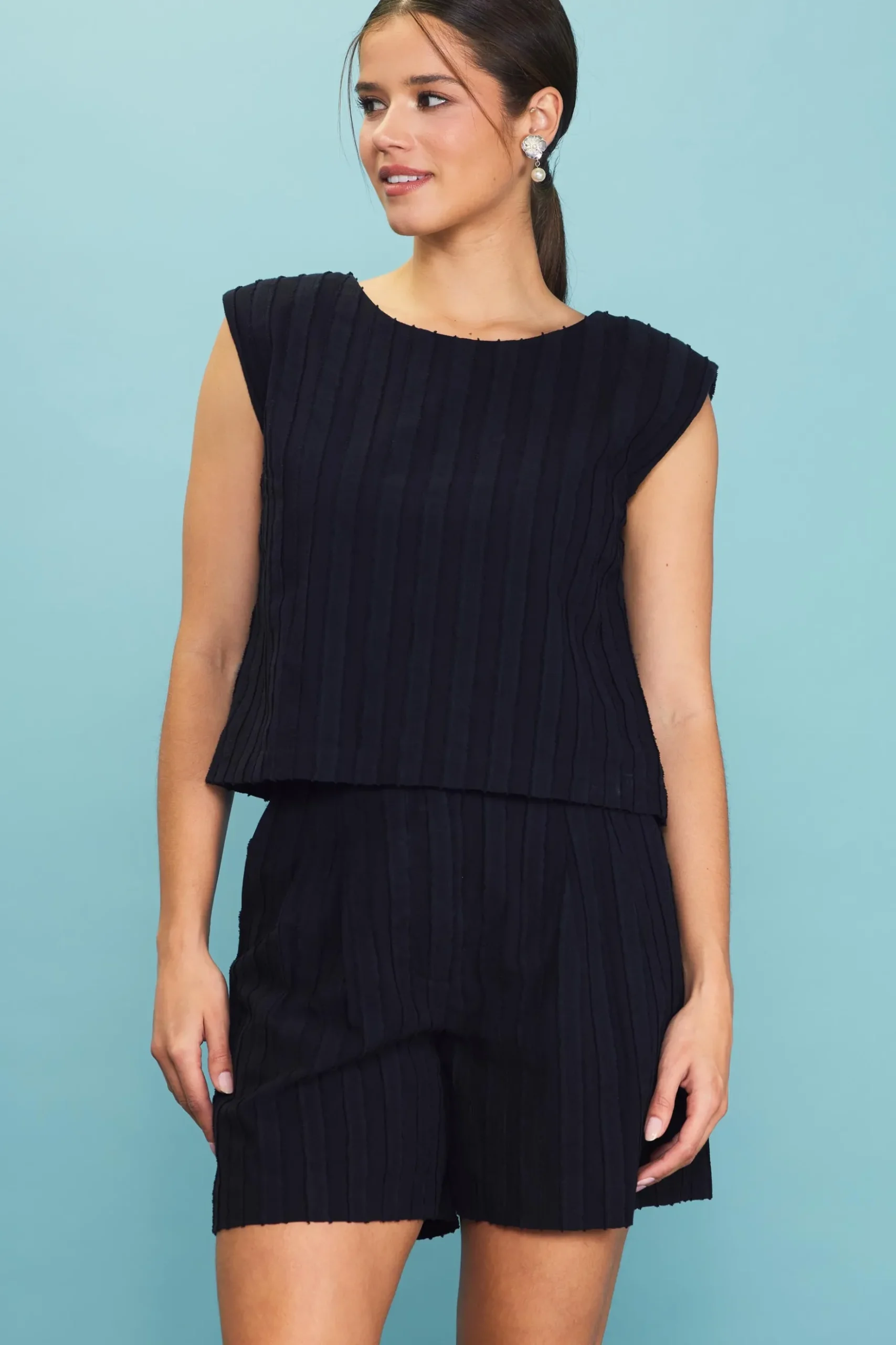 Textured Striped Top*SKIES ARE BLUE Hot