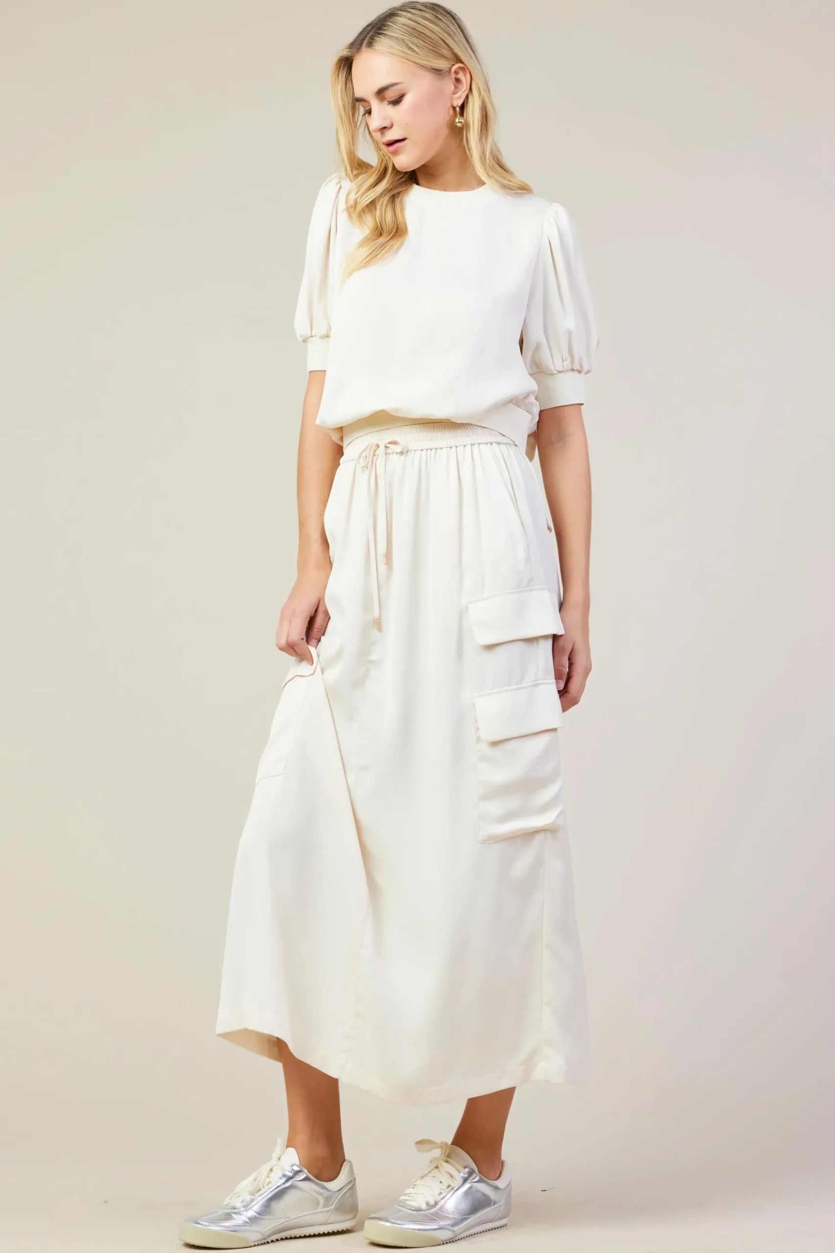 Utility Cargo Pocket Midi Skirt*SKIES ARE BLUE