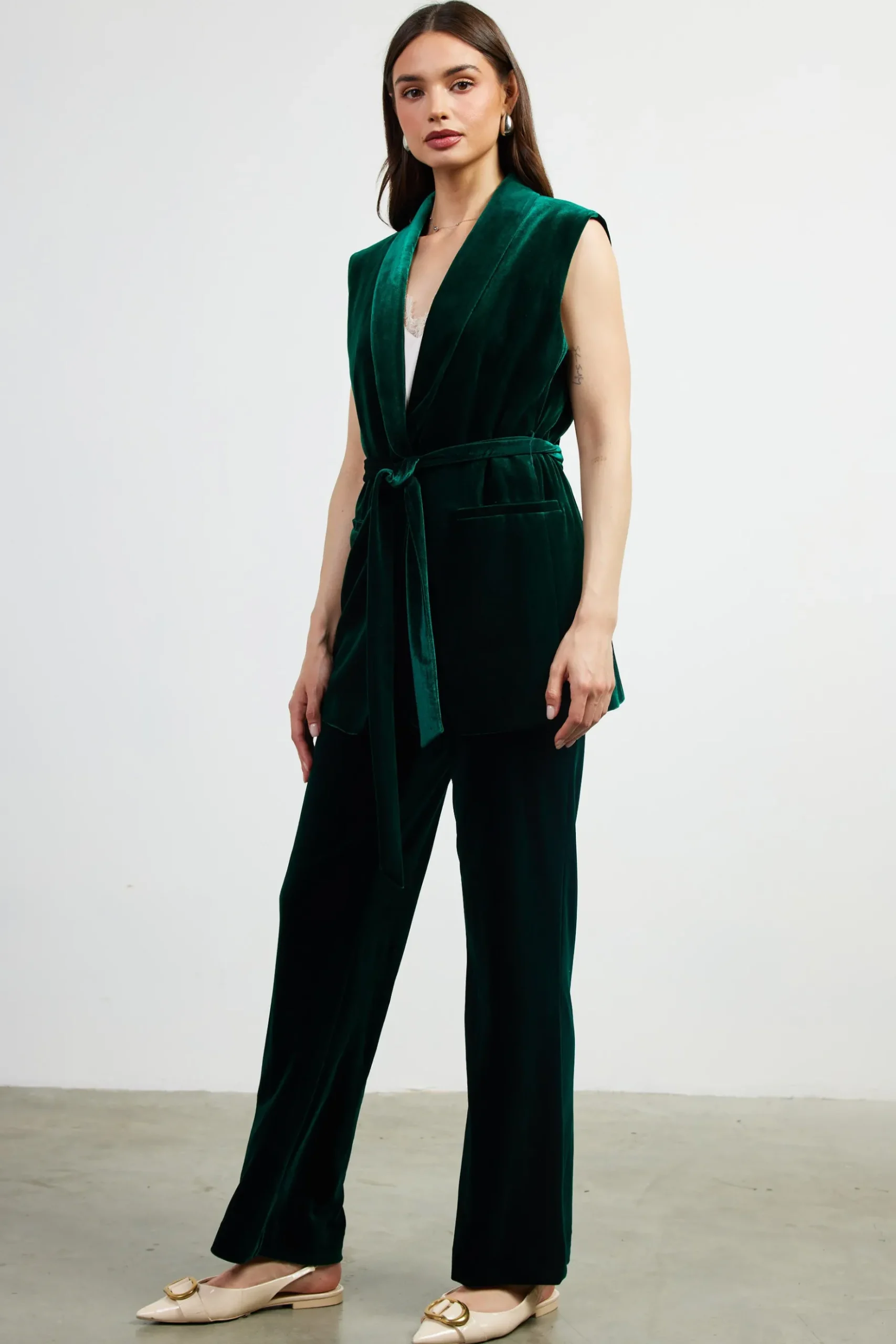Velvet Vest with Self Tie*SKIES ARE BLUE Online