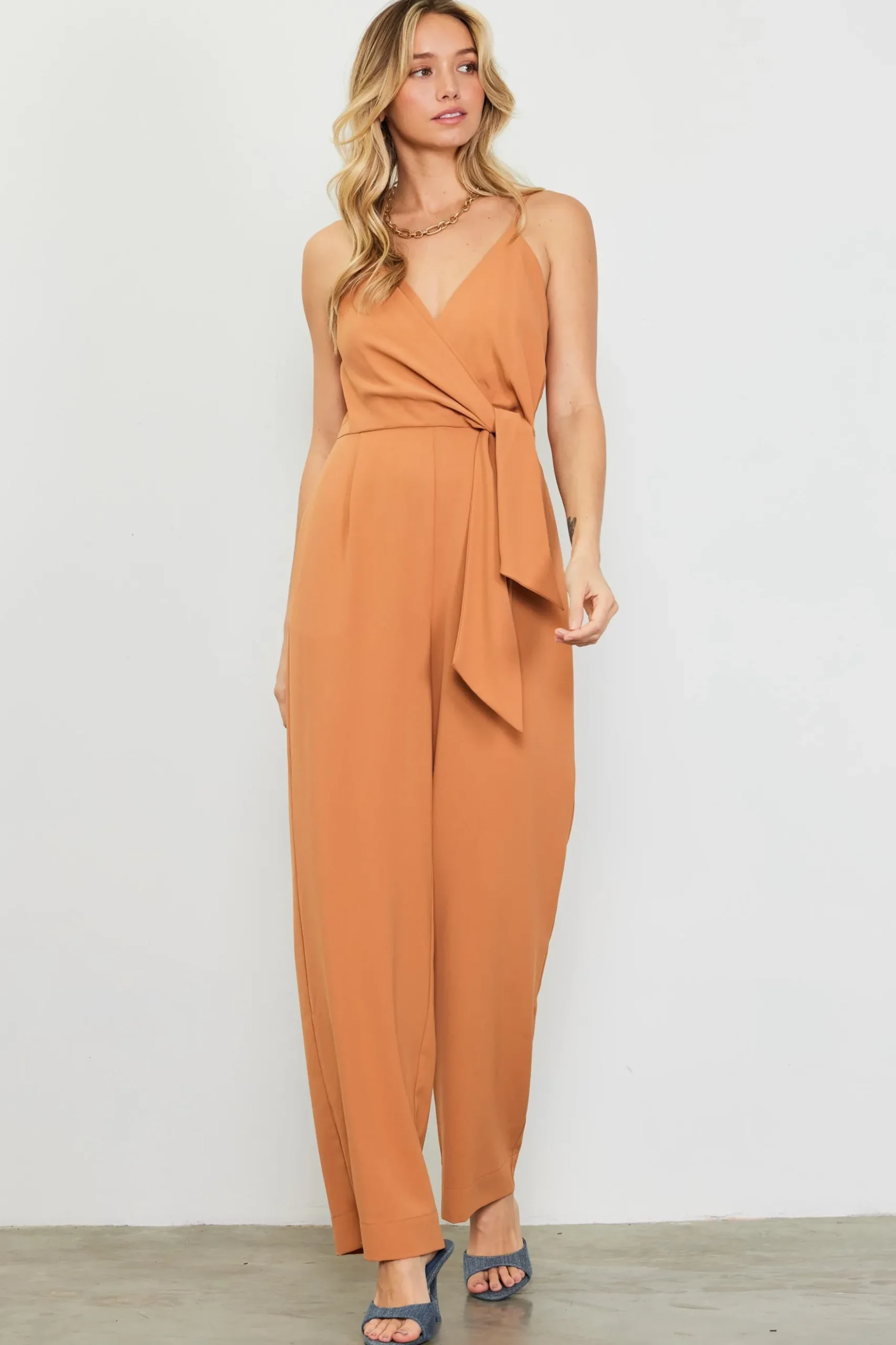 Waist Tie Detail Sleeveless Jumpsuit*SKIES ARE BLUE New